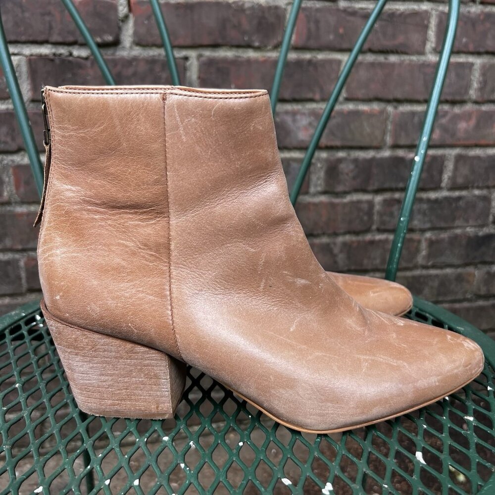 Matisse Croft Light Tan Block Heel Pointy Toe Western Booties Boots Size 9